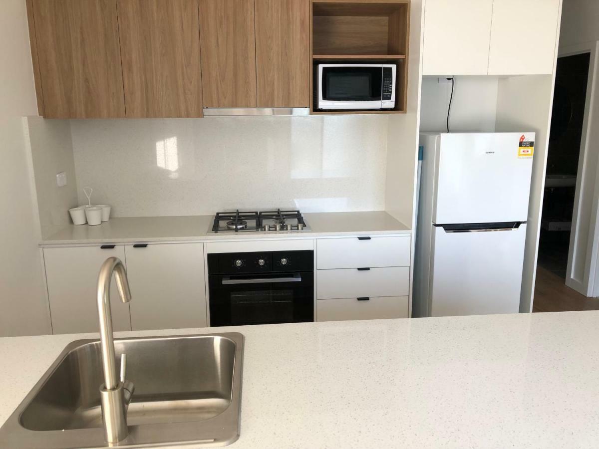 Q Squared Serviced Apartments Melbourne Exterior photo